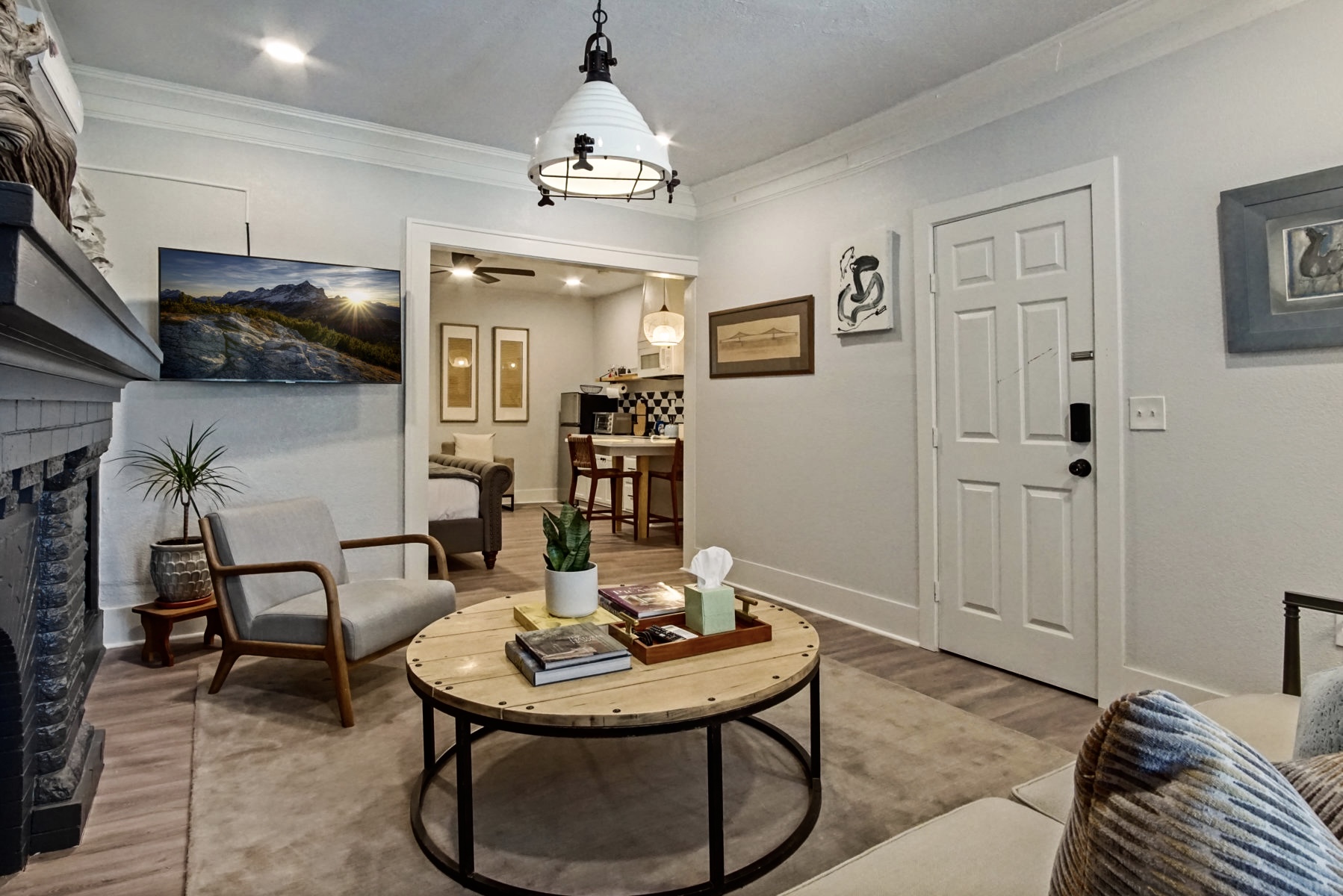 How Long Does It Take to Prep Your Home for Airbnb Rental? Stay In OKC